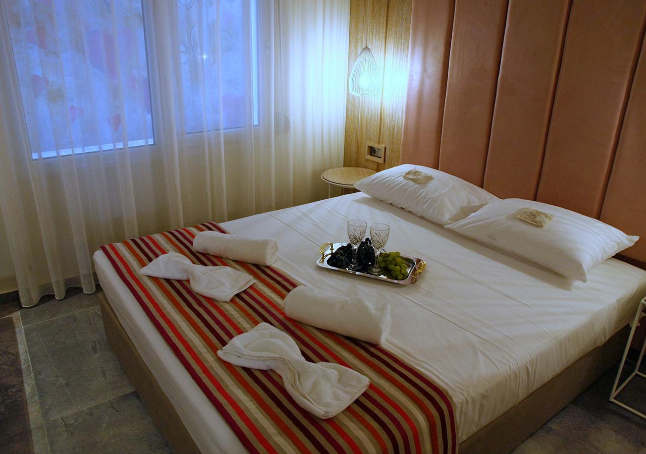 Katrine Boutique Apartments カヴァラ エクステリア 写真