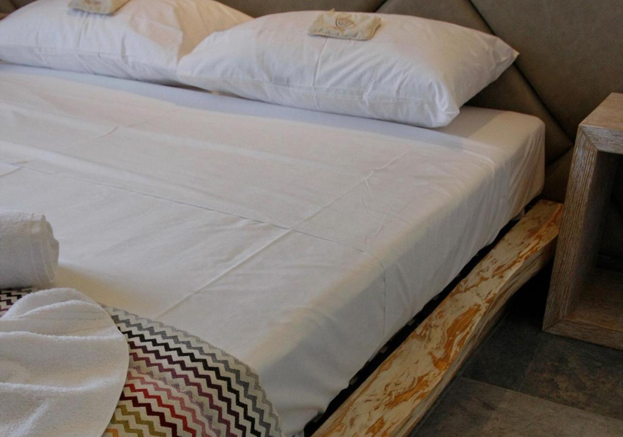 Katrine Boutique Apartments カヴァラ エクステリア 写真